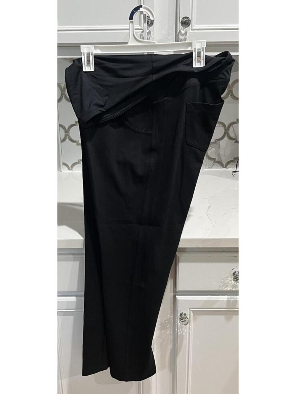 Isabel Ingrid & Isabel  Maternity Pant in size Large Powerstreach
